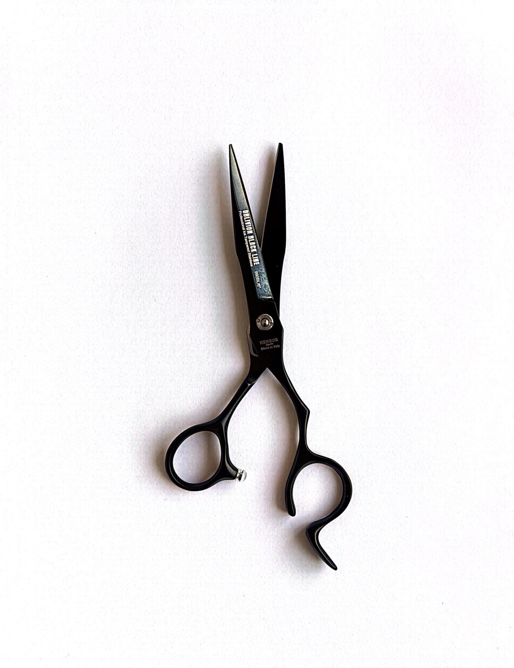 Henbor Superior Scissors 990 Bl 1 x 6 INCH