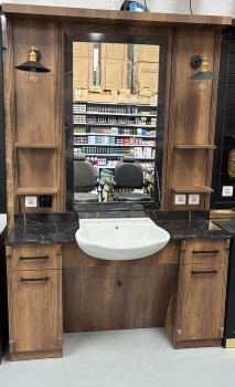 BARBER UNIT WITHOUT SINK KZ 4