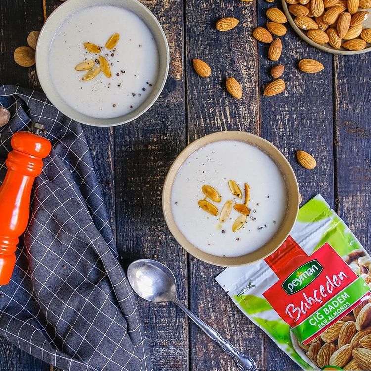 Creamy Almond Soup